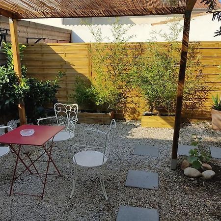 Charmant Studio Dans Petit Village Du Sud De La France Lignan-sur-Orb Eksteriør bilde